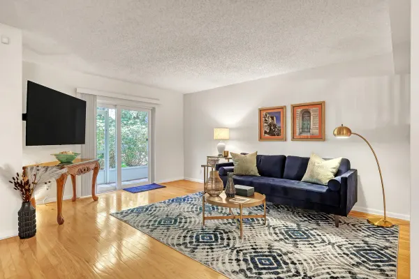 1100 Surf Road 104, Singer Island, FL 33404