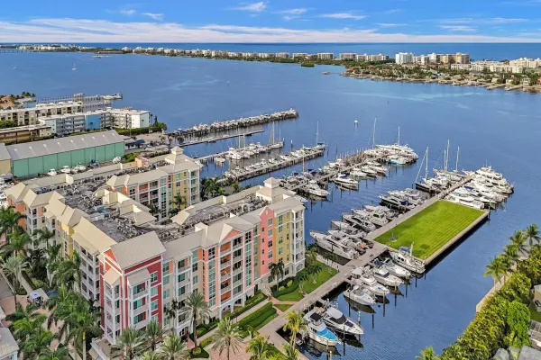 804 E Windward Way 521, Lantana, FL 33462