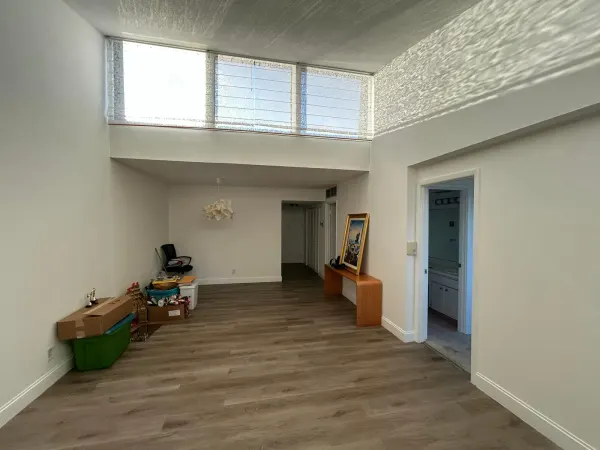 2540 Boundbrook Boulevard 205, Palm Springs, FL 33406