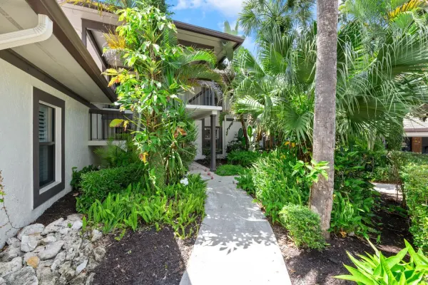 13224 Polo Club Road A102, Wellington, FL 33414
