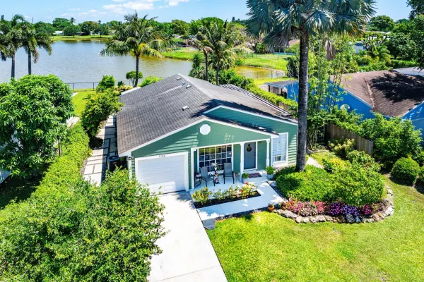 9108 Chrysanthemum Drive, Boynton Beach, FL 33472