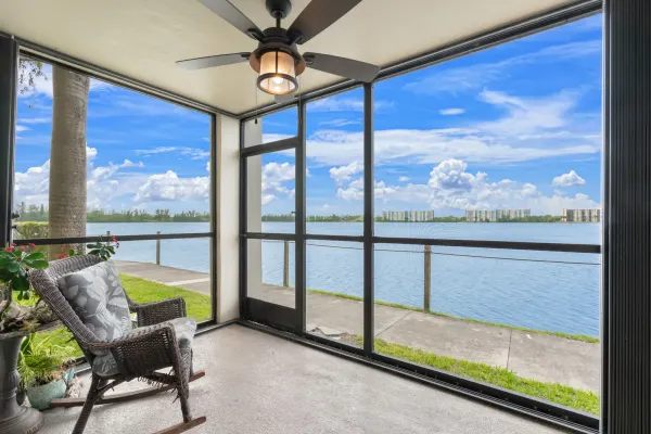 116 Lake Emerald Drive 101, Oakland Park, FL 33309