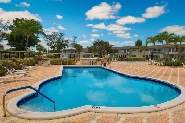 550 NW 78th Terrace 107, Margate, FL 33063