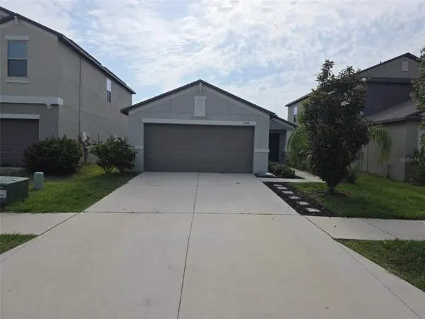 5104 Dandelion Street, Apollo Beach, FL, 33572