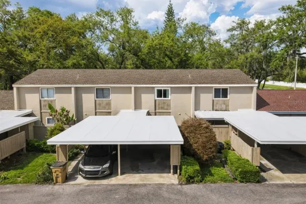 7912 Cedar Drive, Unit 7912, Temple Terrace, FL, 33637