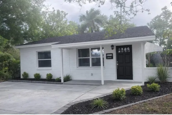 2442 40th Avenue N, St Petersburg, FL, 33714