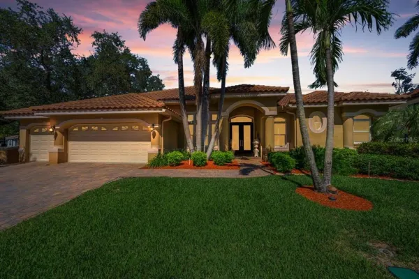 970 Southern Pine Court NE, St Petersburg, FL, 33703