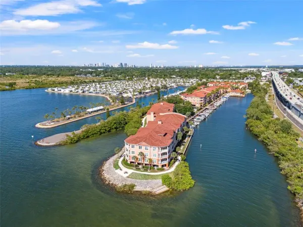 5000 Culbreath Key Way, Unit 1-107, Tampa, FL, 33611