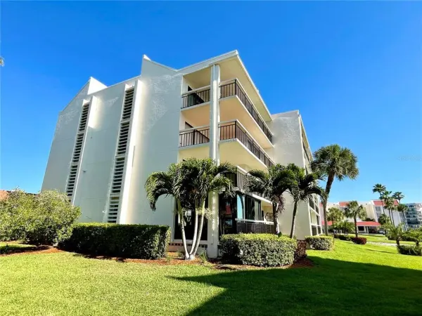 7893 Sailboat Key Boulevard S, Unit 101, South Pasadena, FL, 33707