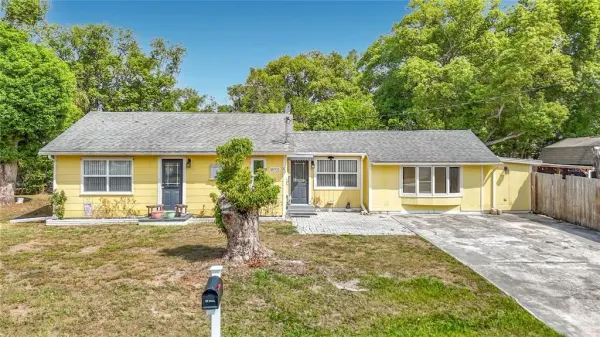 38703 9th Avenue, Zephyrhills, FL, 33542