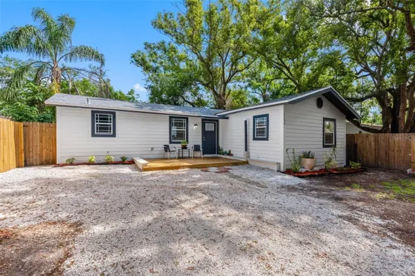1208 E Chilkoot Avenue, Tampa, FL, 33612