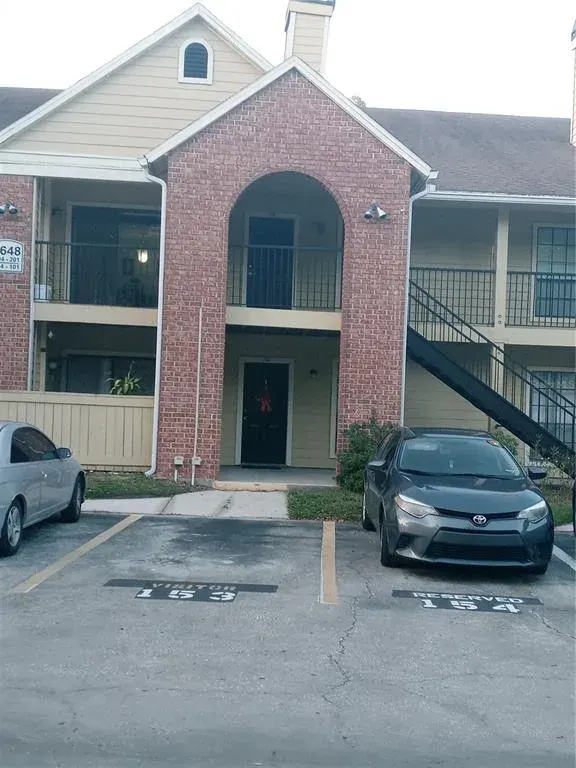 8648 Mallard Reserve Drive, Unit 102, Tampa, FL, 33614