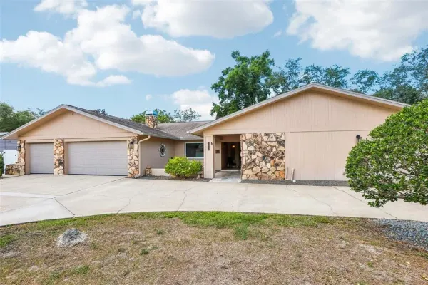 2424 Sundancer Drive, Clearwater, FL, 33759
