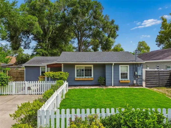 1304 E Knollwood Street, Tampa, FL, 33604