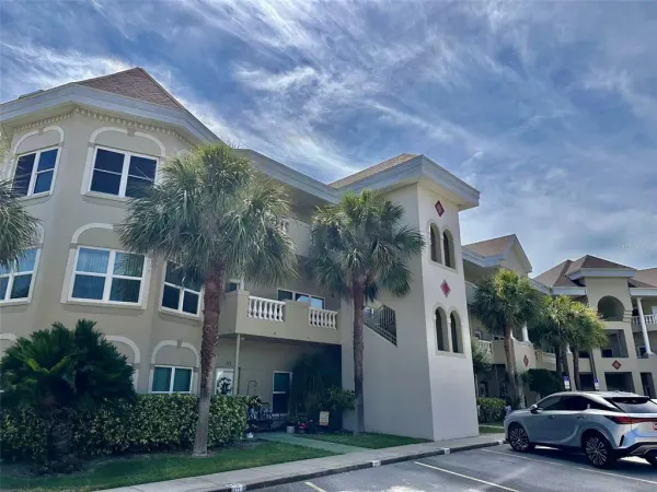 2020 Shangrila Drive, Unit 219, Clearwater, FL, 33763