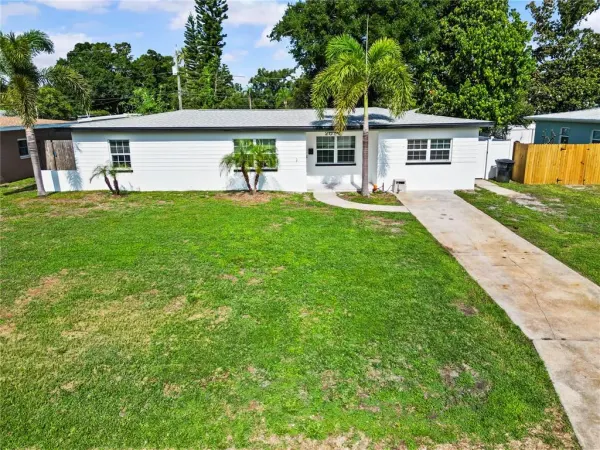 2090 75th Street N, St Petersburg, FL, 33710