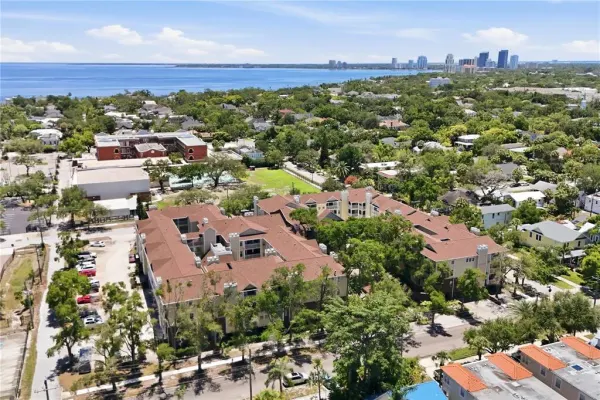 1000 W Horatio Street, Unit 111, Tampa, FL, 33606