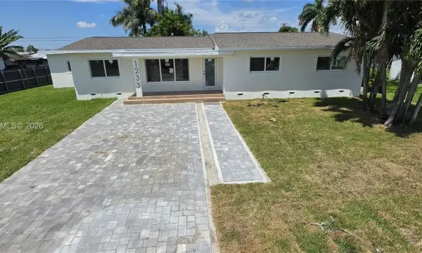 1233 SW Avenue C Place, Belle Glade, FL 33430