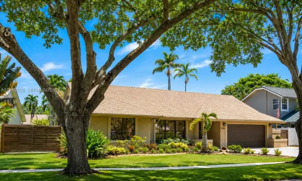 8765 SW 58th Street, Cooper City, FL 33328