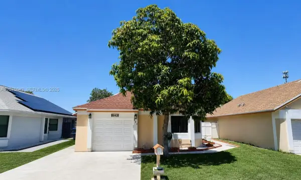 840 W Palm Run Drive, North Lauderdale, FL, 33068