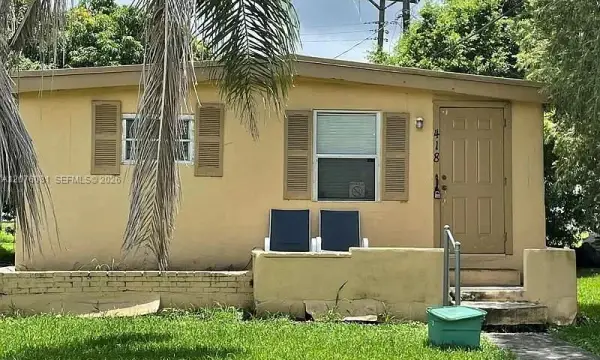 418 S Cocoanut Road, Pahokee, FL 33476