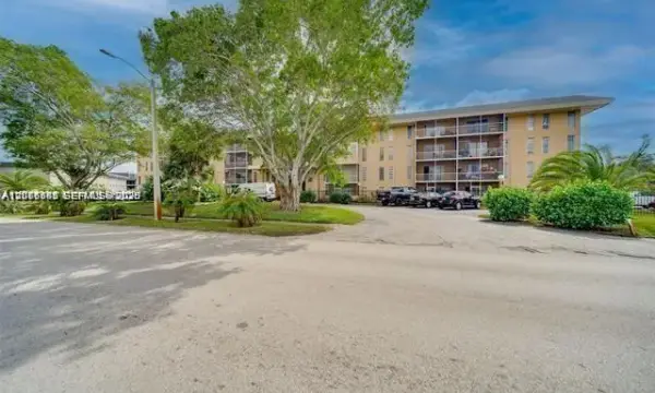 4848 NW 24th Court, Unit 230, Lauderdale Lakes, FL, 33313