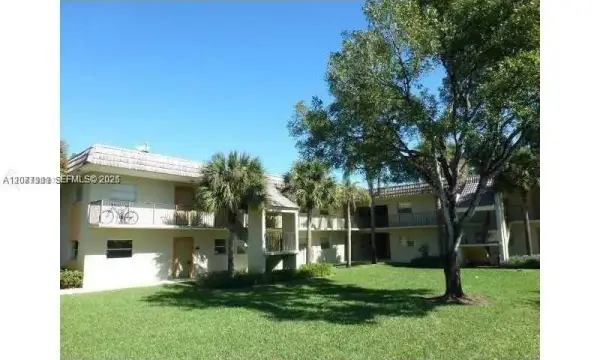 6720 Nova Drive 101-8, Davie, FL 33317