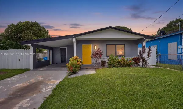 5724 SW 18th Street, West Park, FL 33023