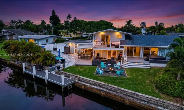 2518 Tortugas Lane, Fort Lauderdale, FL 33312