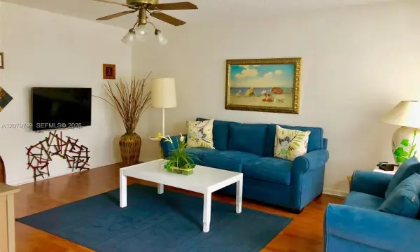 300 SW 134th Way, Unit 405e, Pembroke Pines, FL, 33027