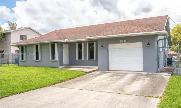 1830 SW 96th Avenue, Miramar, FL 33025