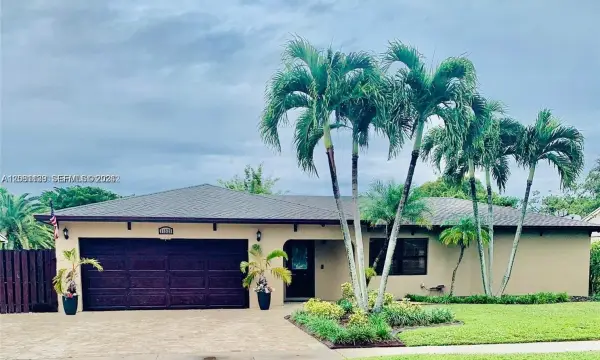 11525 SW 54th Street, Cooper City, FL 33330