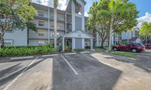 1401 SW 128th Terrace 304h, Pembroke Pines, FL 33027
