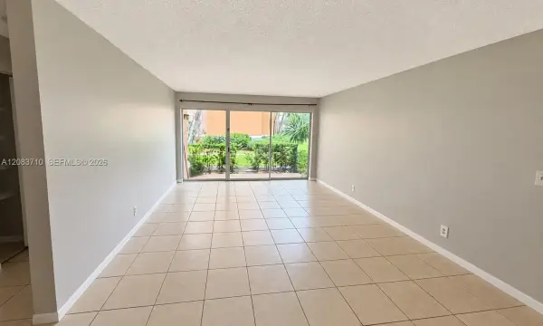 8821 Wiles Road 102, Coral Springs, FL 33067