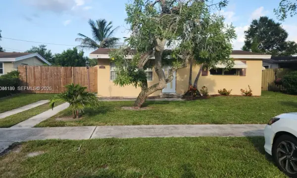 772 Gardenia Drive, Royal Palm Beach, FL 33411