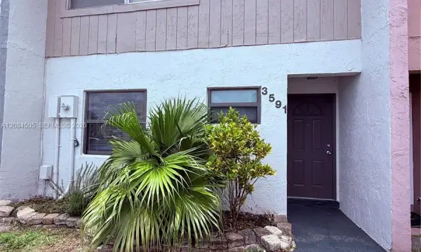 3591 NW 91st Avenue, Sunrise, FL 33351