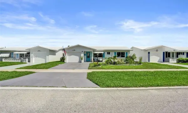 2083 SW 13th Avenue, Boynton Beach, FL 33426