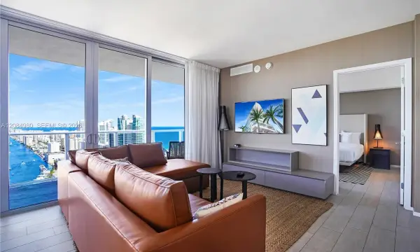 4010 S Ocean Drive R3302, Hollywood, FL 33019