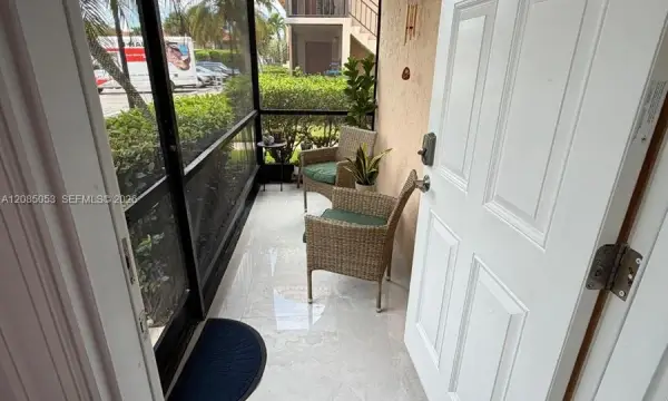 Address Withheld, Weston, FL 33326
