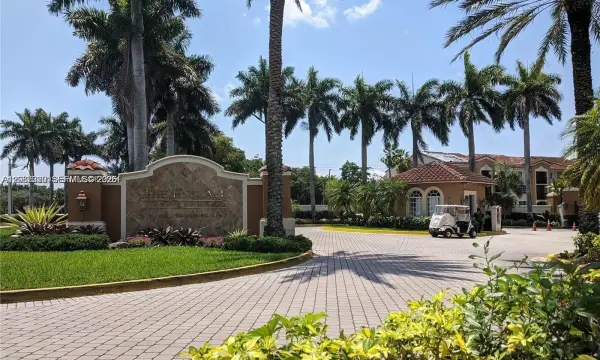 Address Withheld, Miramar, FL 33025