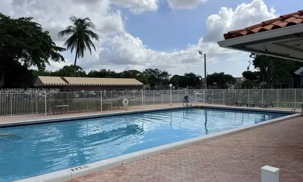 1820 SW 81st Avenue 3416, North Lauderdale, FL 33068