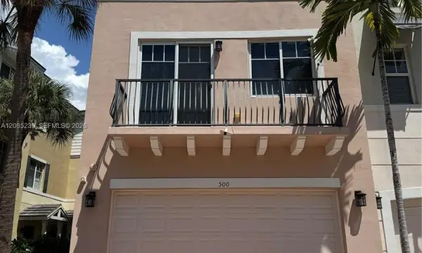 500 NW 39th Circle, Boca Raton, FL 33431