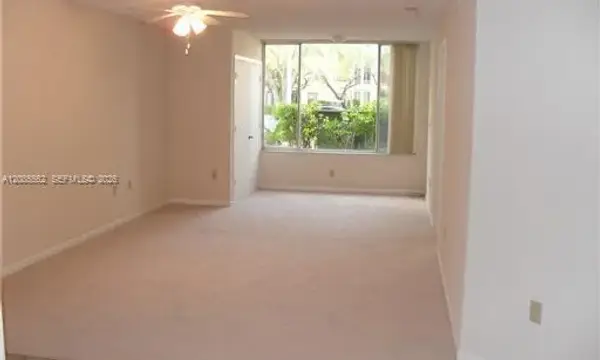 Address Withheld, Oakland Park, FL 33309