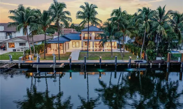 415 Holiday Drive, Hallandale Beach, FL 33009