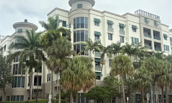510 NW 84th Avenue 117, Plantation, FL 33324