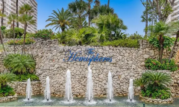 1950 S Ocean Drive Le, Hallandale Beach, FL 33009