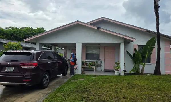 1306 W 23rd Street, Riviera Beach, FL 33408