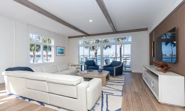 184 Lake Drive, Unit 3201, Palm Beach Shores, FL, 33404