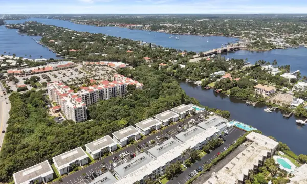4501 S Ocean Boulevard, Unit B3, South Palm Beach, FL, 33480