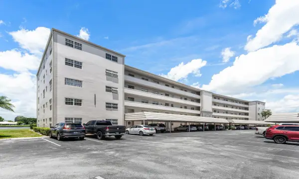 250 John F Kennedy Drive, Unit 204, Atlantis, FL, 33462